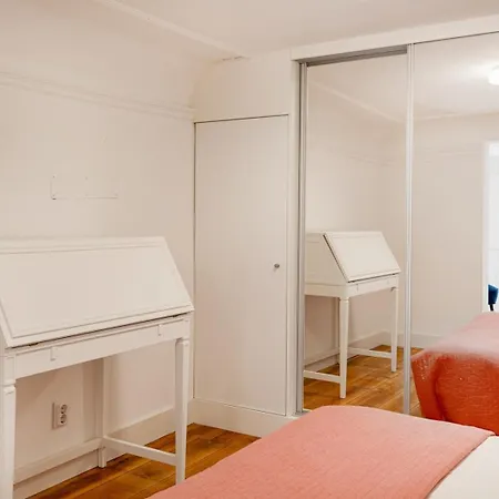 Διαμέρισμα Tresor De Fern @ Baixa Chiado *